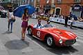 Miss con ombrellino e Fiat Barchetta 1100 del 1950 derivata dalla Fiat 1100E Spyder, alla guida Ruffili Ivan al Gran Prmeio di Bari edizione 2011